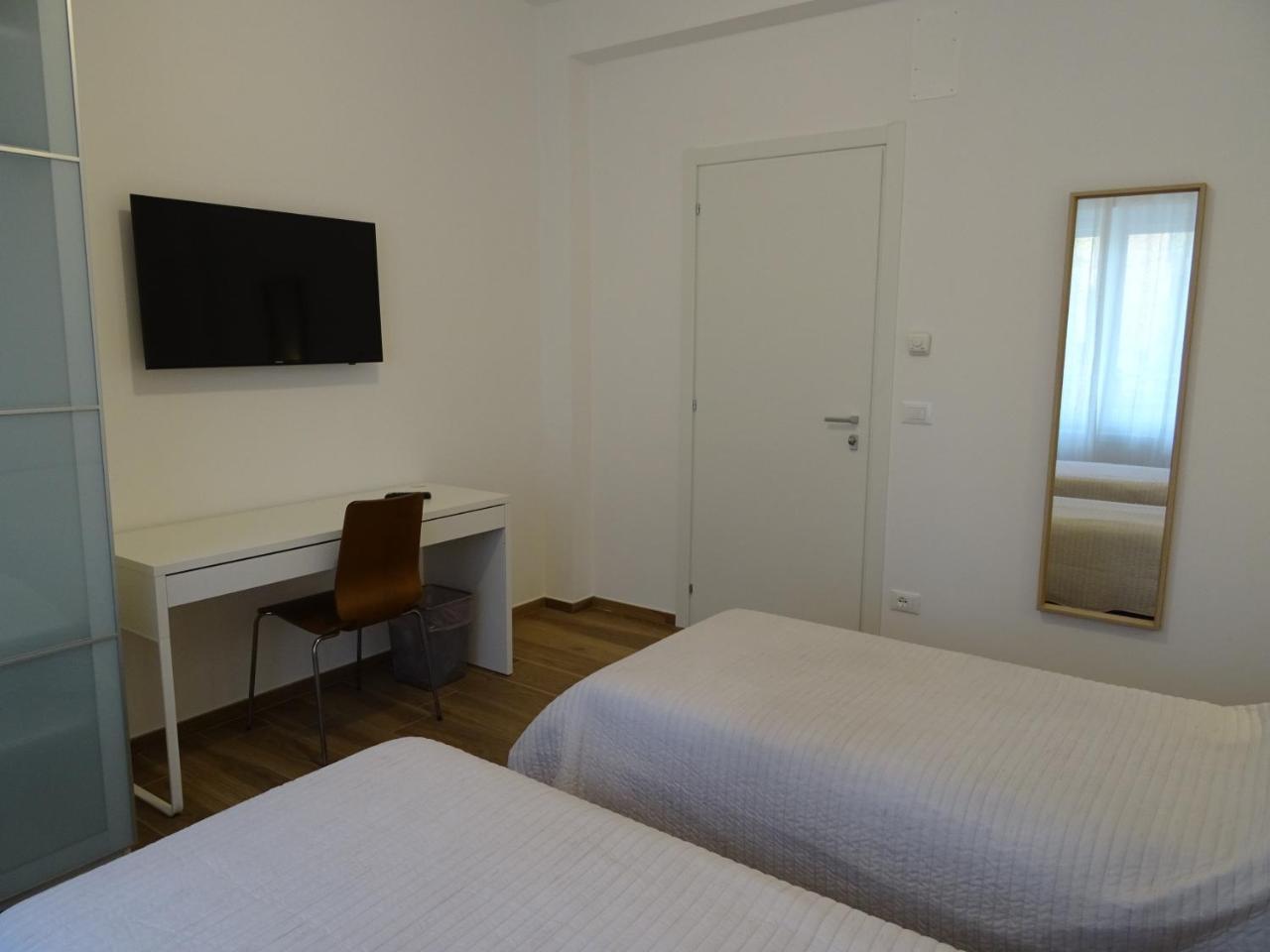 Meeting Bed & Breakfast Pescara Bagian luar foto